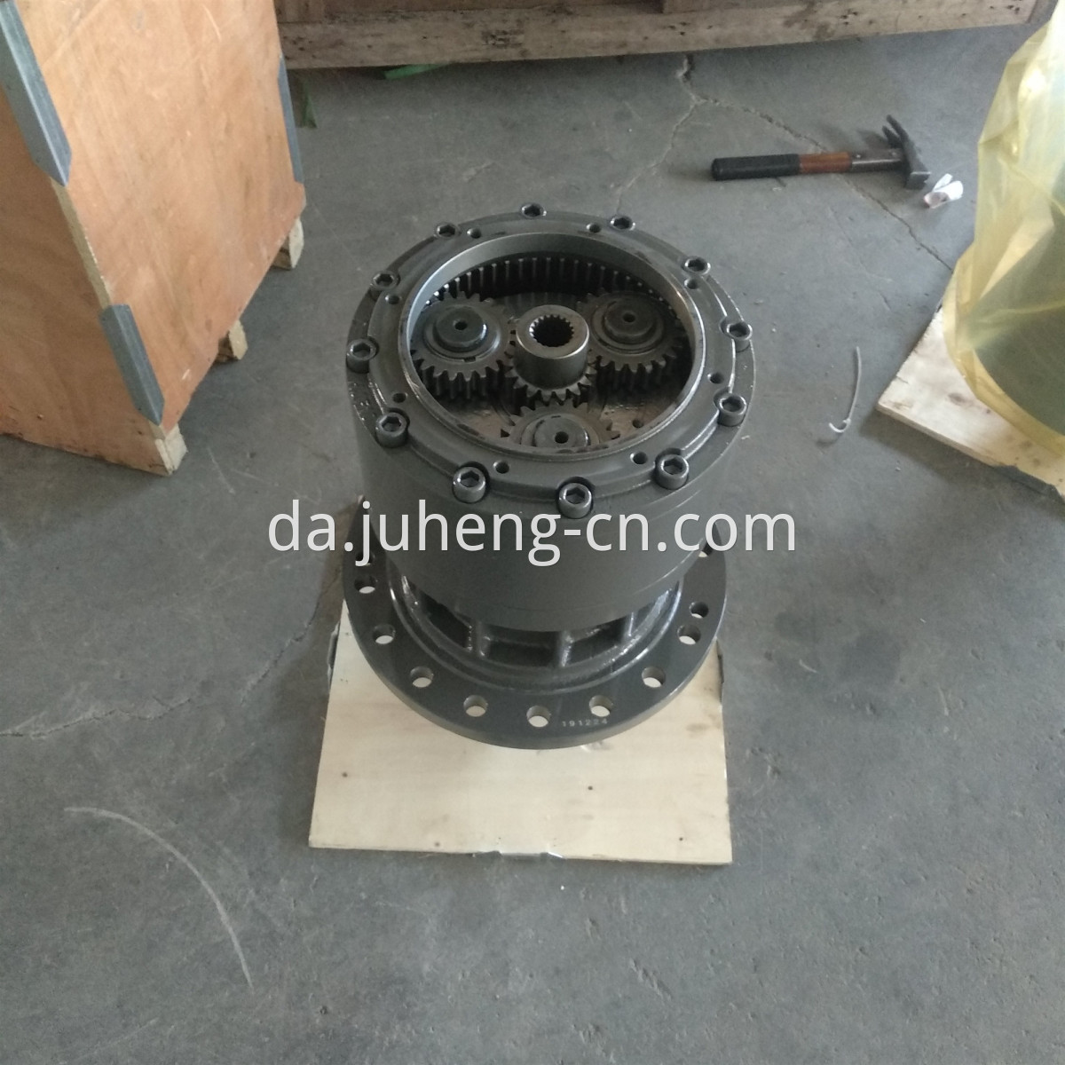 EC460B Swing Gearbox